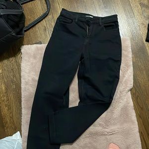 Fashion nova mom jeans black